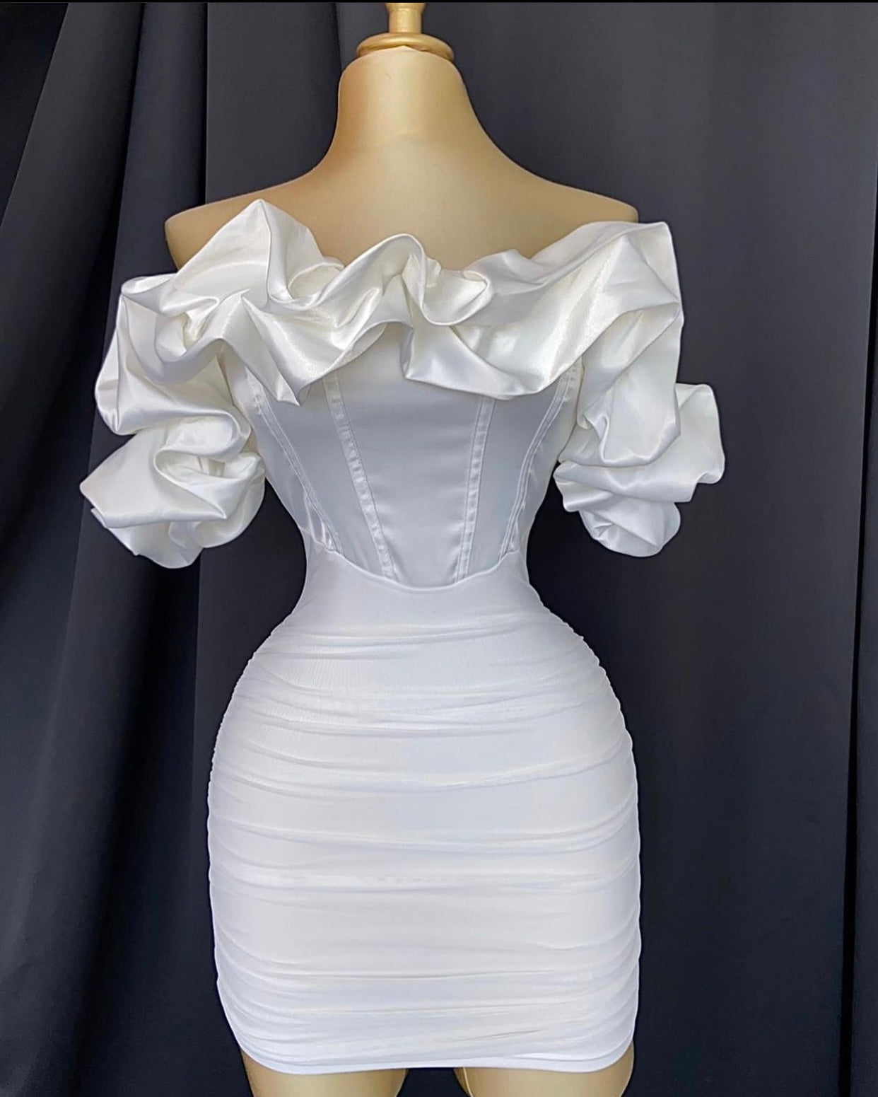 Nice Dress (White)